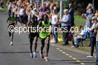 Mo Farah and Mike Kigen lead the mens 2014 BUPA Great North Run. Photo: David T. Hewitson/Sports for All Pics